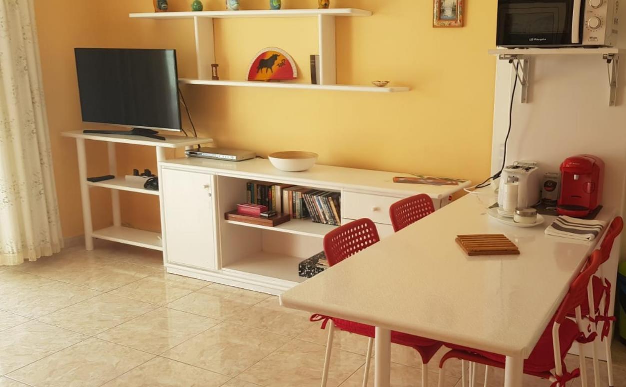 Sunny Self-Catering Apartment Costa Teguise, Lanzarote, Spain 외부 사진