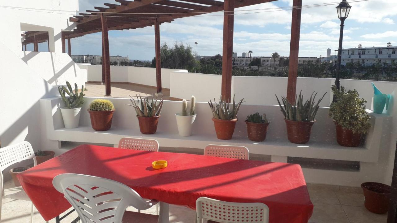 Sunny Self-Catering Apartment Costa Teguise, Lanzarote, Spain 외부 사진